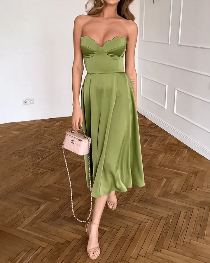 Damen Schulterfreies Kleid mit Fließendem Rock und Elegantem Schnitt