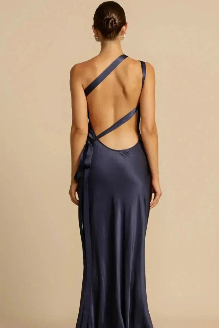 Elegantes One Shoulder Satinkleid für Frauen