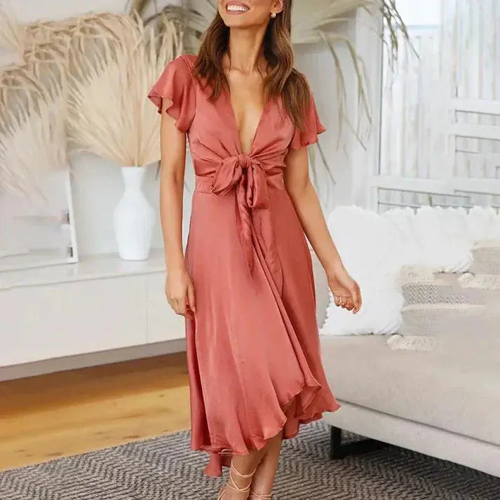 Damen Midikleid mit Taillendetail und Rüschen