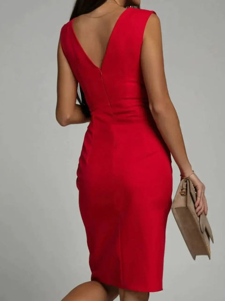 Knielanges Kleid mit Betonter Taille und Offenem Rücken für Damen