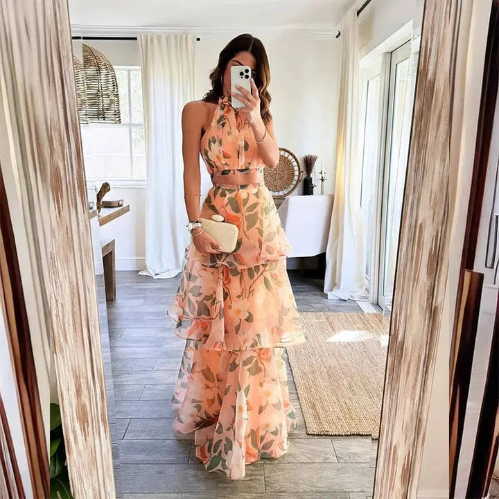 Damen Kleid Mit Ärmellos Halterneck Und Gestuftem Rock